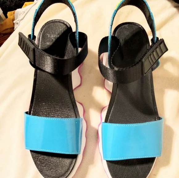 FINAL PRICE Sorel Kinetic Platform Sandals Size 9 - Picture 5 of 9